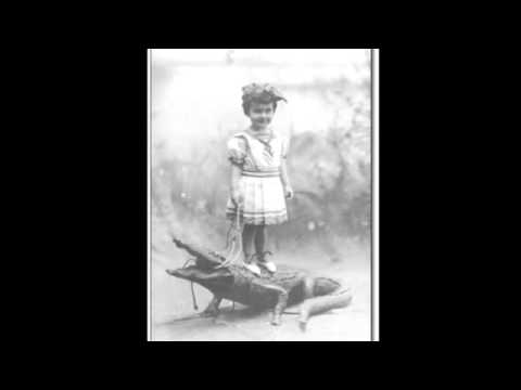 Daft Junk: Daft Punk "Get Lucky" vs. Maroon 5 "Moves Like Jagger"