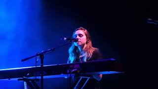 Julien Baker - "Go Home" (London, Sept 29)