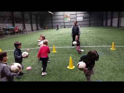 Bolha FTSE  U7 Edzés, 2021. Karácsonyi Videó - Dózsa György úti és Honfoglalás utcai ovis csoportok