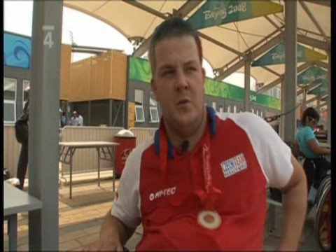 David Drahoninsky ARCHERY PARALYMPIC WINNER Beijing 2008 2/2