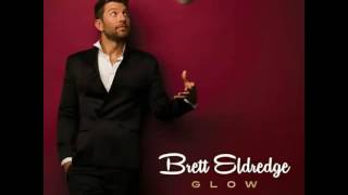 Brett Eldredge - Baby, It's Cold Outside (feat. Meghan Trainor)