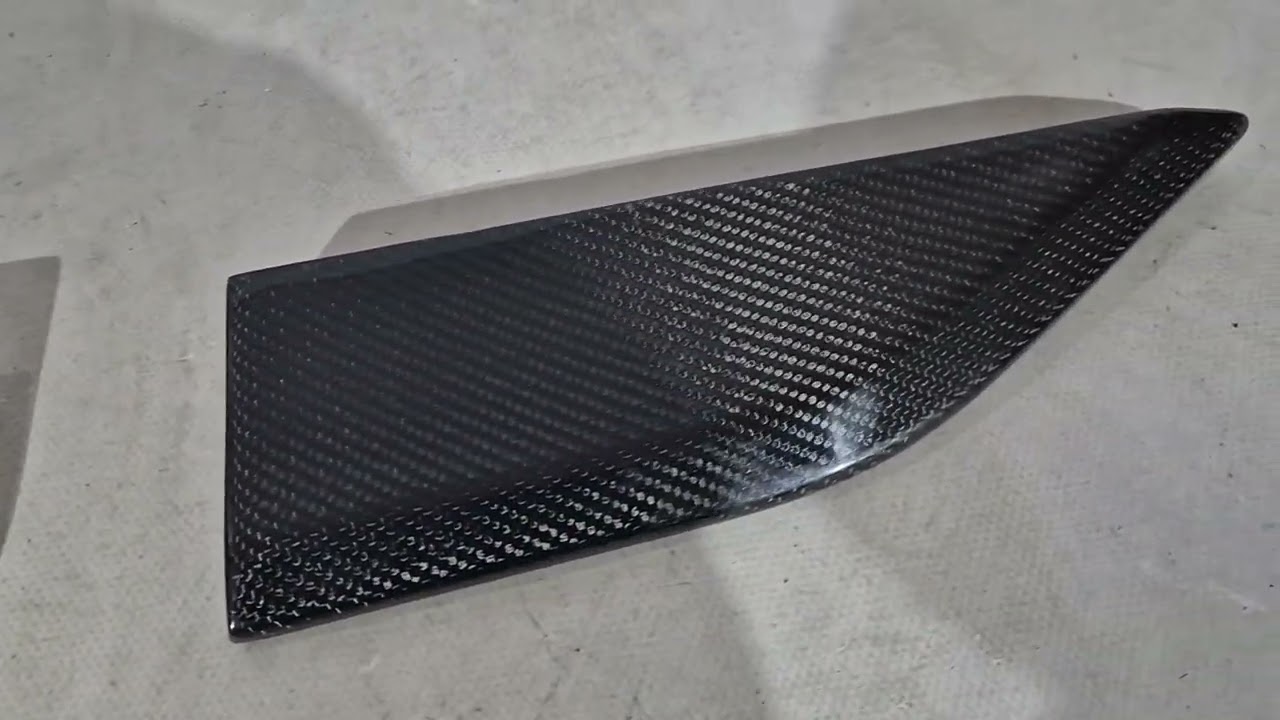 BMW X6 G06 2019- рр. Комплект обвісів Carbon V1 (2018-2022) Video 1