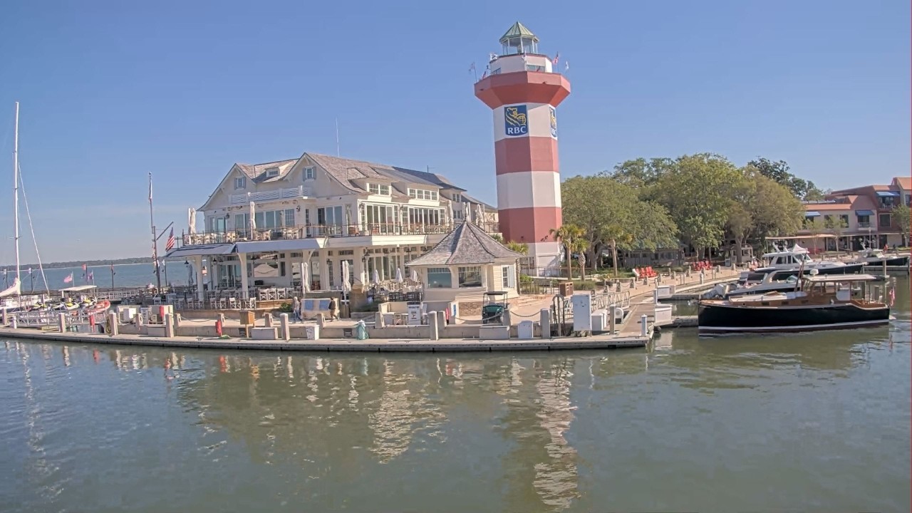 Live webcam view of Harbour Town Marina & Lighthouse