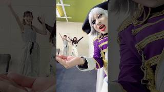 ゴー☆ジャスの手の中からまりんかとほーちゃんが飛び出した！#shorts #shortvideo