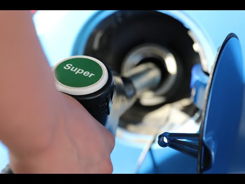 PKN Orlen i Lotos - czyli największa fuzja w Polsce. Szczerze o pieniądzach odc. 131