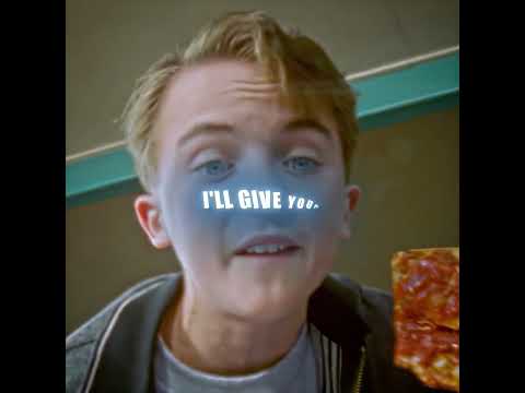 The boy beat up the school bully./🎬Malcolm in the Middle 1#edit #malcolminthemiddle #film #movie