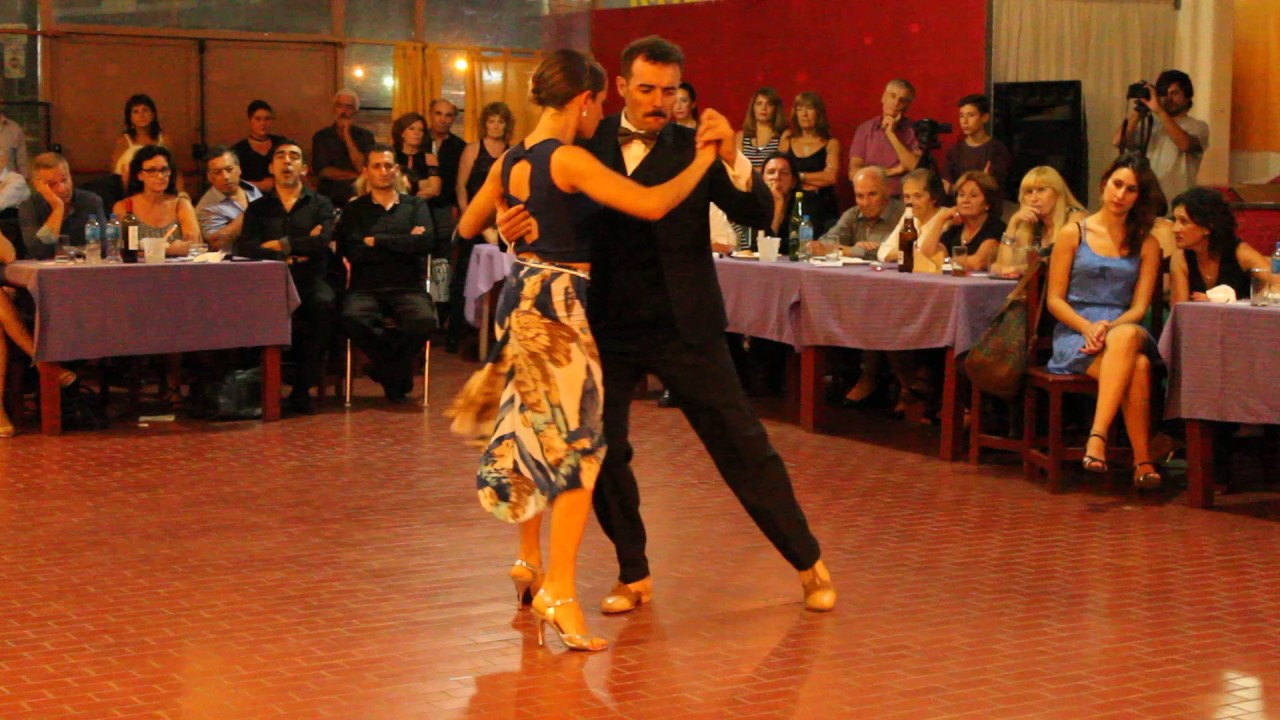 Video thumbnail for Delfina Pissani & Diego Valero 1/3 (El Abrojo- Di Sarli)