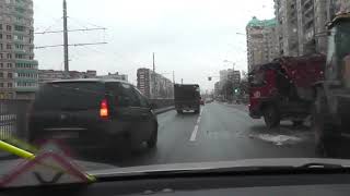 Берегите стекла в своем автомобиле если они задевают за резинки.