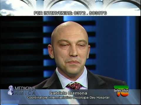 Ustioni della regione toracica Parte superiore della schiena dolorante dopo accovacciata