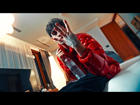 Lubi - 4 Stelle (Official Video)