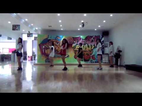 Hello venus 《wiggle wiggle》dance cover