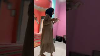 Download lagu Wanita idaman para pria #shorts#reels#fyp#viral#tiktok#shortsvideo#trending#ukhti#feedshorts mp3