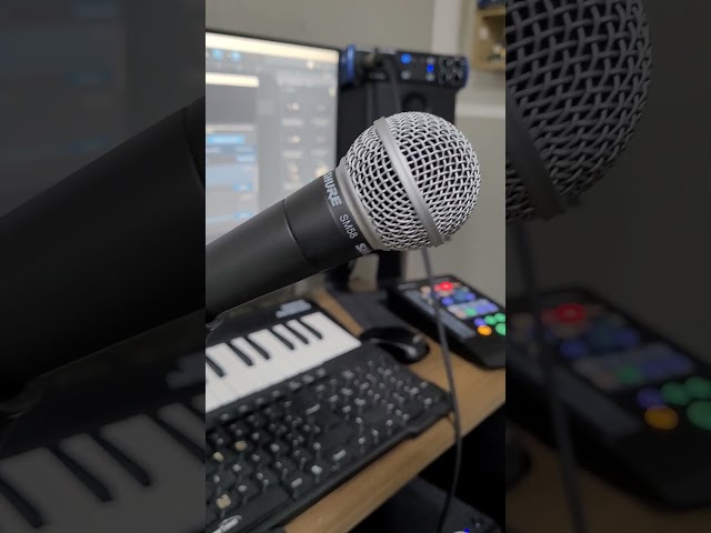 Vídeo relacionado con Pronomic DM-66S Micrófono Vocal dinámico Set - Vintage Micro Vocal Retro - Set económico Que Incluye pie de micrófono y Cable XLR - Plata/Blanco