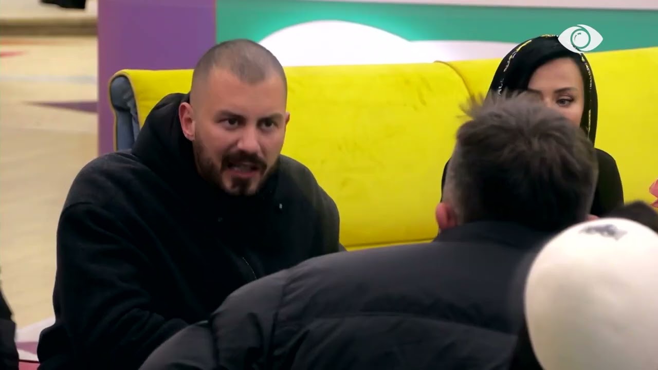 “Çfarë të duhet ty se çfarë pyetje i bëhet Ilnisës?”/ Agravon debati Juli-Romeo: Njerzillëku zero