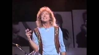 Robert Plant - Tall Cool One (Live)