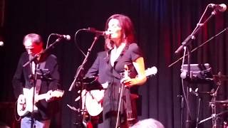 10,000 Maniacs &quot;Rainy Day&quot; live at Sportsmen&#39;s Tavern; Buffalo, NY 09/30/17