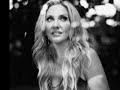 Lee Ann Womack -- If These Walls Could Talk