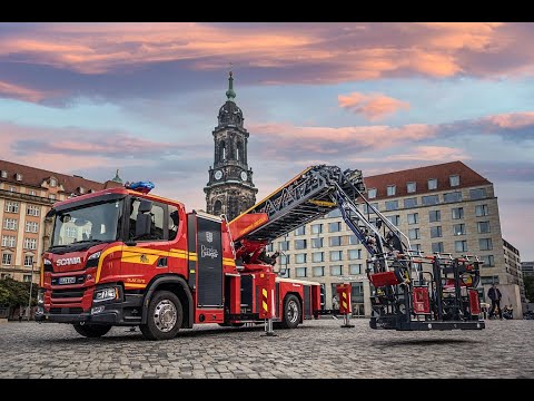 neue Drehleiter Scania / Rosenbauer DLA(K) 23/12 - Feuerwehr Dresden