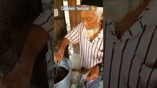 Download lagu #shortvideo #makan #geblek #kulonprogo #yogyakarta mp3