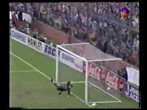 Gol de Riquelme a Gimnasia (Boca 1-Gimnasia 1 28-03-99)