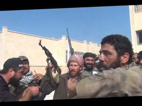 فرحة مقاتلي لواء شهداء ادلب بعد السيطرة على أهم النقاط العسكرية داخل بلدة حارم في ريف ادلب الغربي