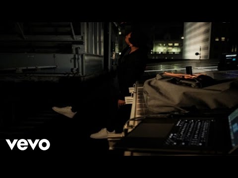 KM.T - Street Side (Music Video)