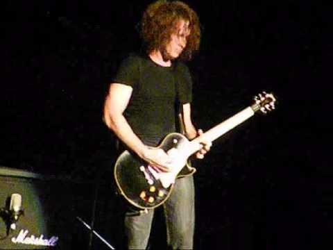 my chemical romance live ray toro's guitar solo 30/11/07