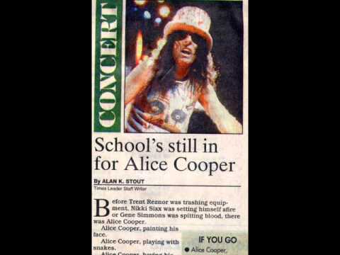 Interview with Alice Cooper (Alan K. Stout, The Times Leader - 1996)