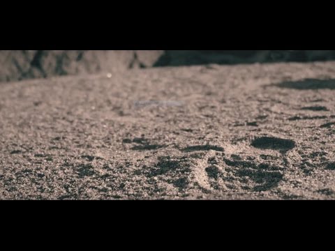 MonkeyMax ft. Giovanni Apetino - Via di qua [Official Video]