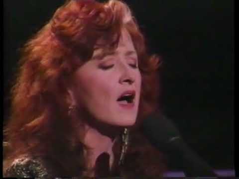 Thumbnail for Bonnie Raitt 1992 Grammies in stereo by Bonnie Raitt