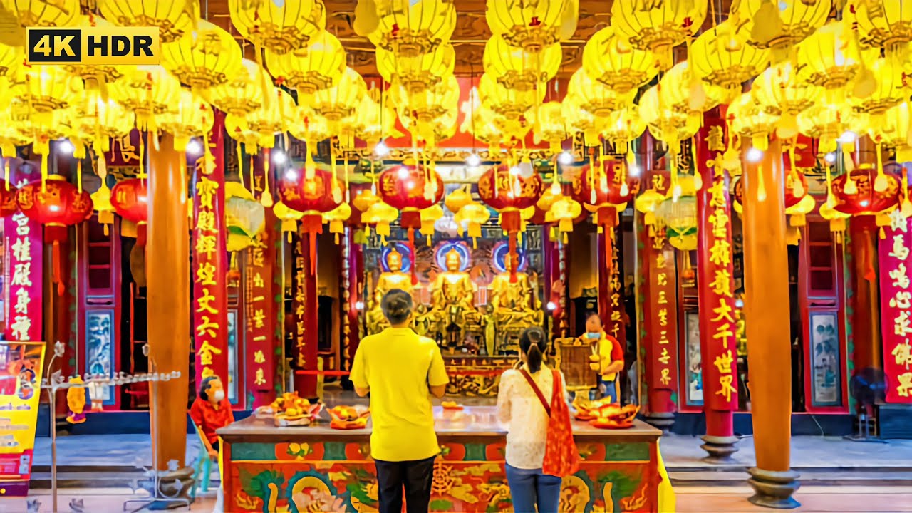 Discover the cinematic visuals of Wat Mangkon Kamalawat!