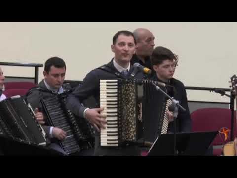 Macarie Mihai.Doamne,ia tu chip in mine.