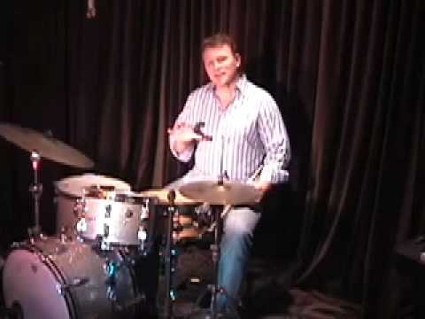 (drum lessons) The 6 stroke roll