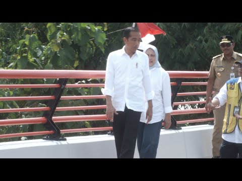 Presiden Joko Widodo Resmikan Jembatan Desa Margasana
