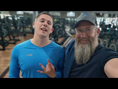 Brutal chest day AGAIN 😭