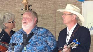 HOMETOWN BLUEGRASS  John Deere B