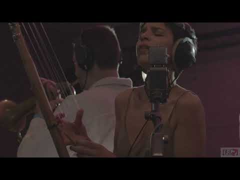 Siân Pottok Live Session @comfile7 (Jóga - Björk)