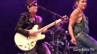 The Revolution (Prince) &quot;Kiss&quot; featuring Stokley from Mint Condition Live in Los Angeles