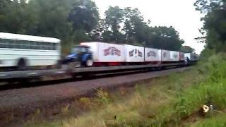 preview picture of video 'RB&BB circus train going by Orion,IL 8/30/11'