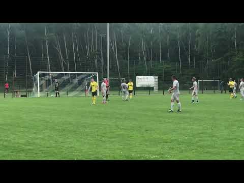 Gnadenloser Kreisliga-Elfmeter von Paul Gollombeck beim 4:1-Erfolg der SPGM. Glien gegen Rhinow.