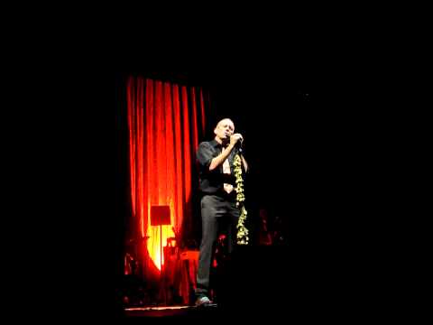 Hugh Laurie - London Hammersmith Apollo 02.07.2012