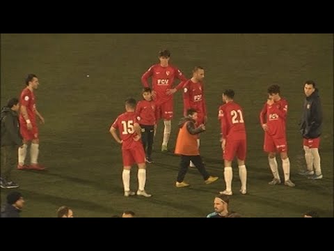 El Terrassa FC topa amb la defensa del Vilassar (0-0) i cedeix el lideratge