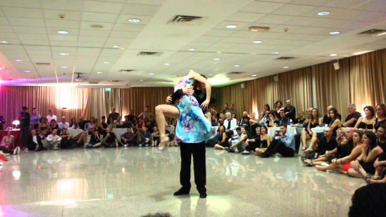 Yanina Quiñones y Neri Piliu al BARI INTERNATIONAL TANGO CONGRESS