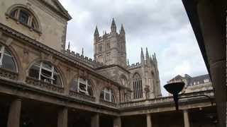 preview picture of video 'Wij bezoeken  Bath  - de tempel en de termen (Deshaked)'