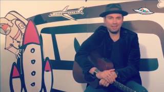 Café Con Abrazo - Santiago Cruz