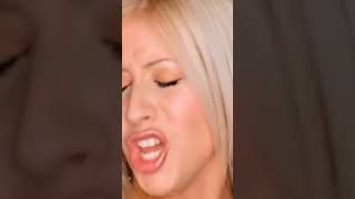 ✨Chills✨ every👏 time👏 @ChristinaAguilera #shorts #christinaaguilera #ITurnToYou