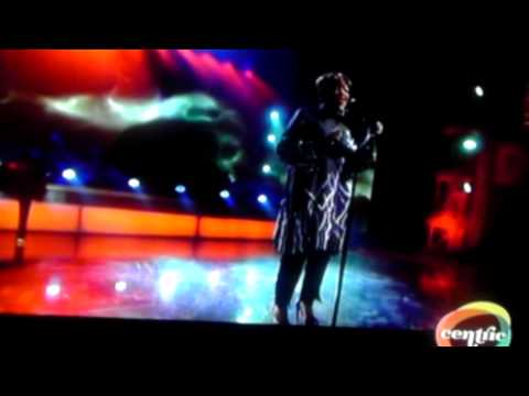 Patti LaBelle singing hero by Mariah Carey