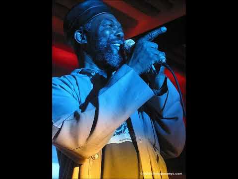 Milton Henry  -  Them A Devil