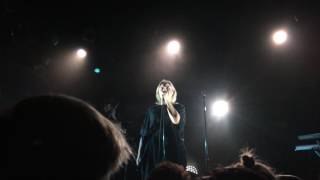 Lapsley "Tell me the truth" (Live in Brooklyn 05/11/16)