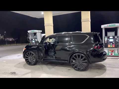 Infiniti QX80 on 30’s